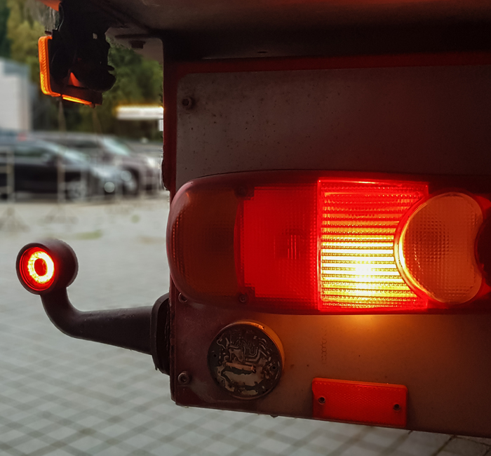 Advanced Vehicle Alarms - LEDs